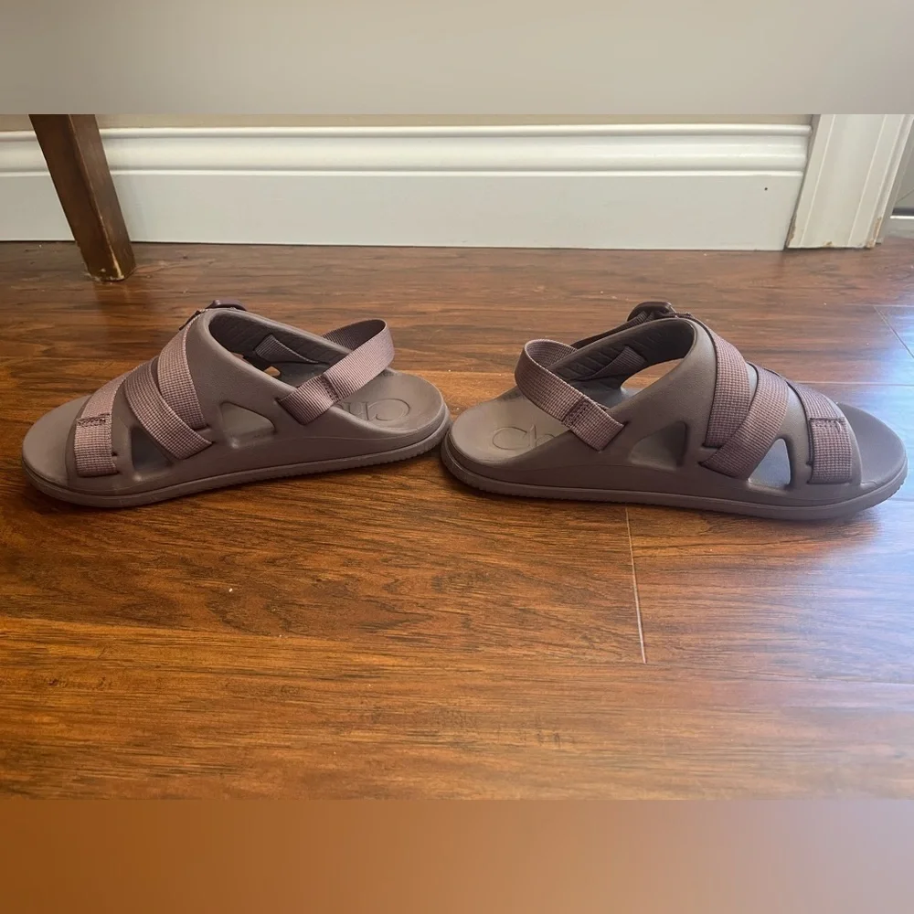 Chaco Chillos Sport Sandals - Women’s Size 7 lavender/mulberry color - Picture 7 of 10